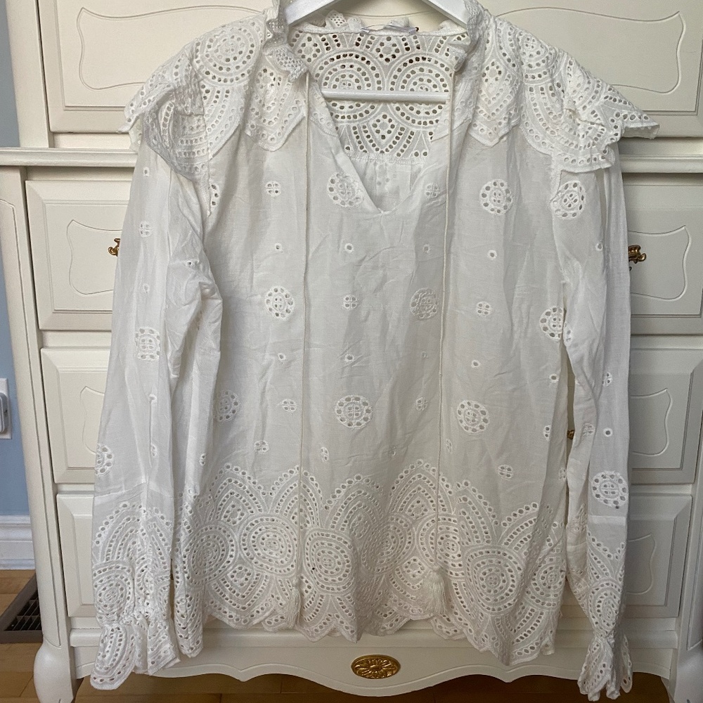White cotton and eyelet blouse Size M